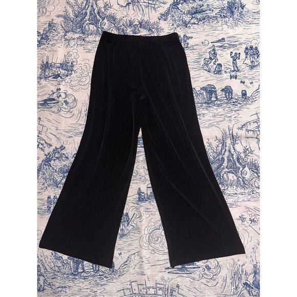 Great Condition Chicos Pants size 1 (small) Black Wide Leg Pull On Pants Comfy L - Picture 4 of 5